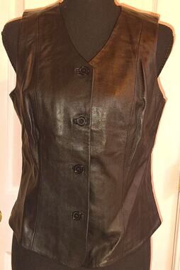 Alfani Petite Black 100% Lamb Leather Button Front Vest Size 8P Biker Chic 90s